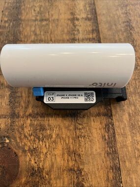 Inito ~ Attachment Clip for iPhone X / XS / 11 Pro